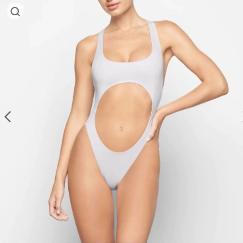 SKIMS (B9) SWIM ❤️(NWT--MARBLE COLOR) Cut Out Monokini Swim Suit 2X